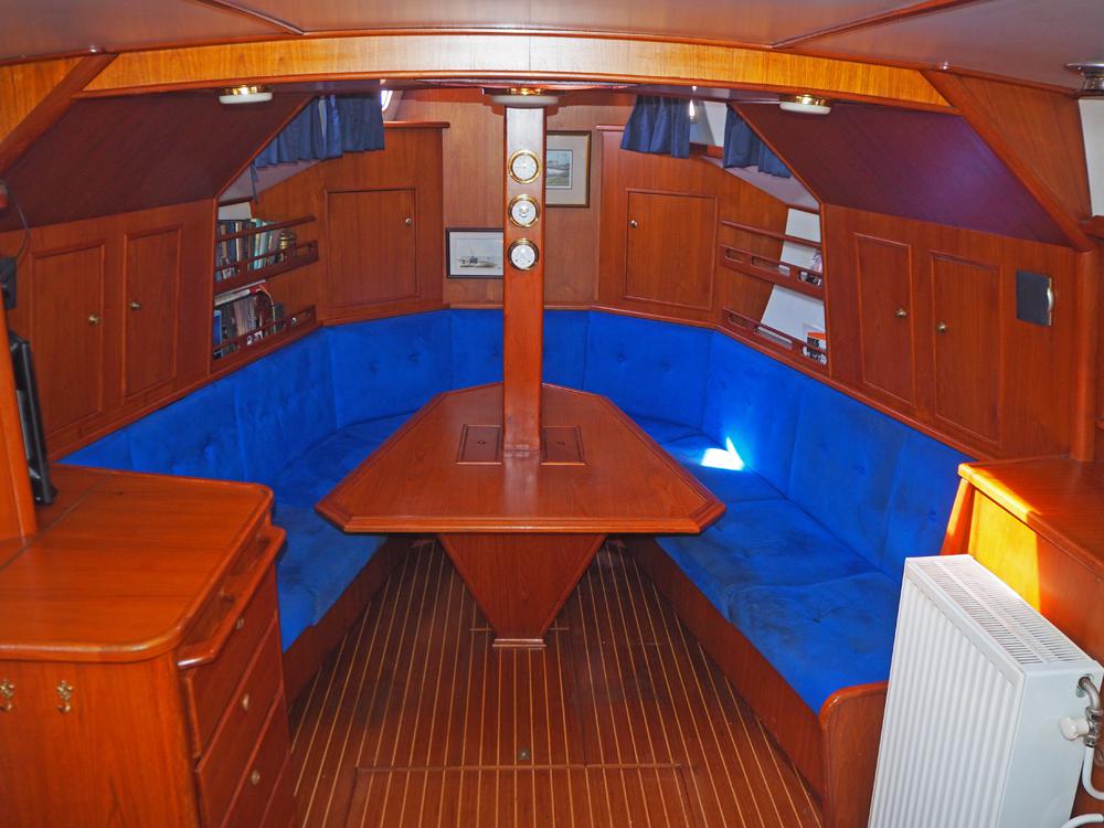 Salon, H&eacute;bergements